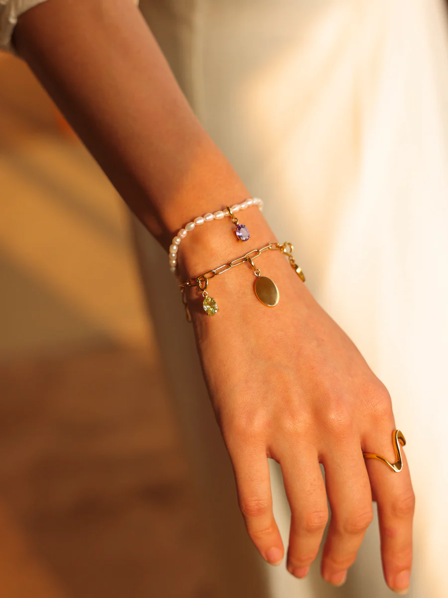 Consistent Armband - Image 3